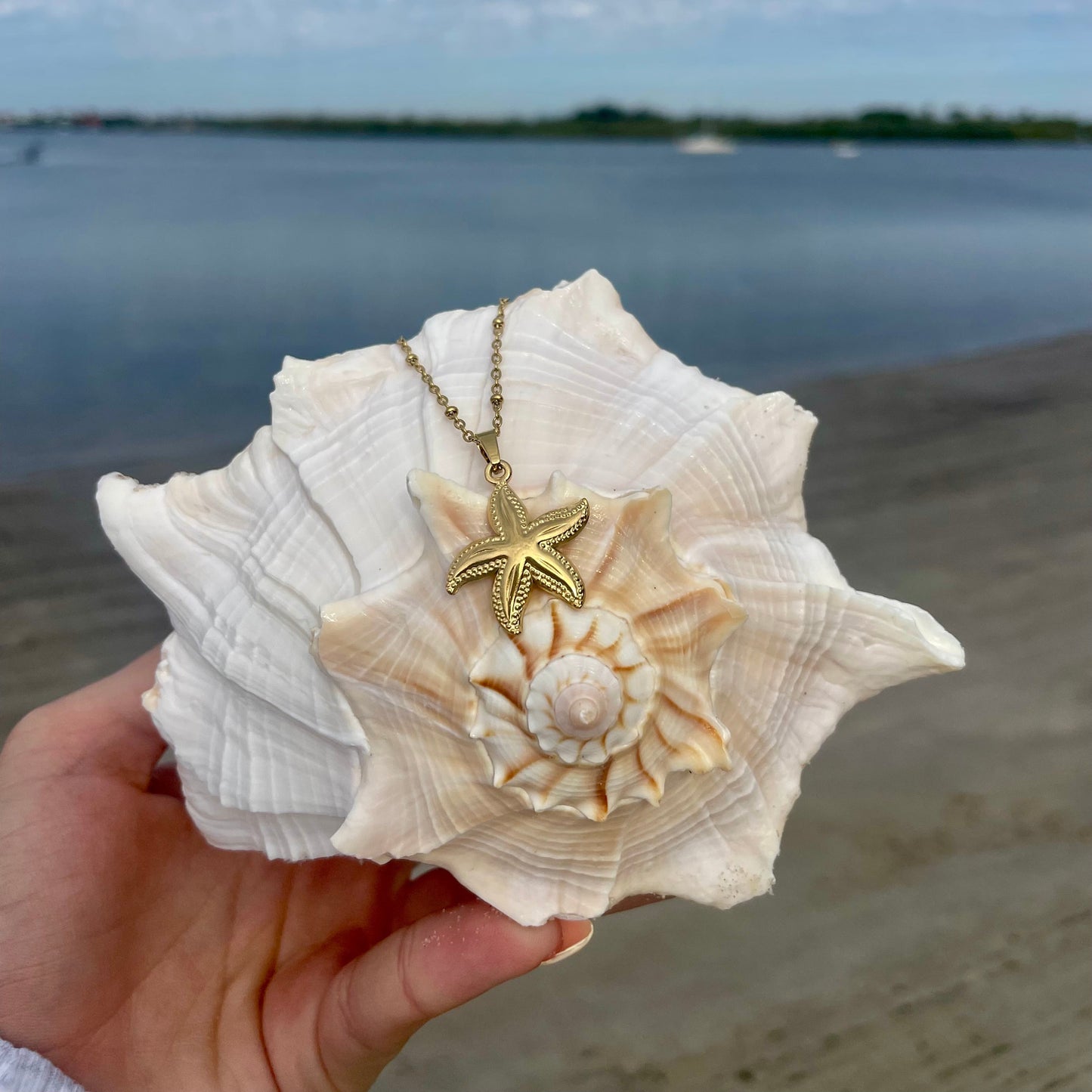 Chunky Starfish Pendant Necklace