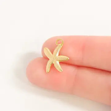 Starfish Pendant Necklace